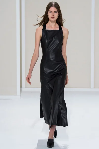 Look 7